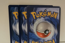 Velikost falešných karet Pokemon